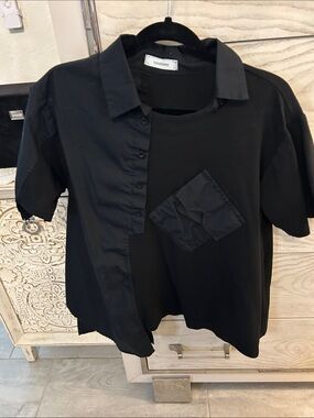 Soolisen Black Mixed-Media Button Front Top